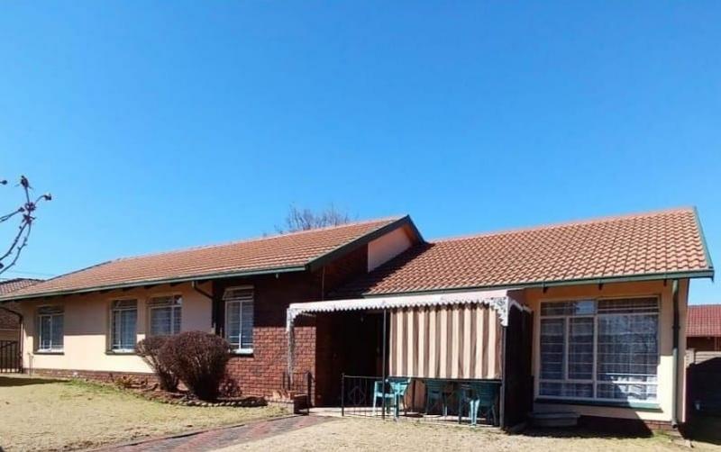 4 Bedroom Property for Sale in Sasolburg Ext 10 Free State